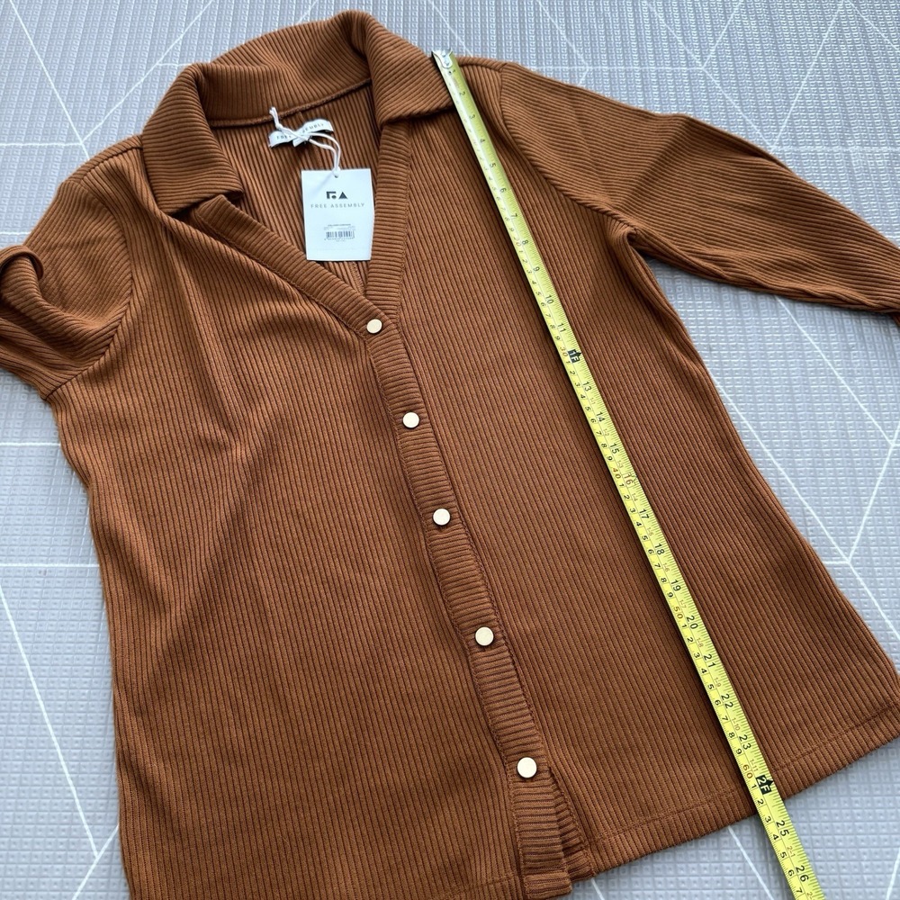 NEW Free Assembly Collared Cardigan L Brown Ribbed Gold Buttons - Picture 7 of 7